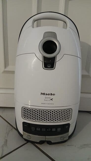 remington re 2062 3 in 1: 🌺Model: Miele S8340 EcoLine 🌺Proizvođač: Miele (Made in Germany) 🌺Tip — 2