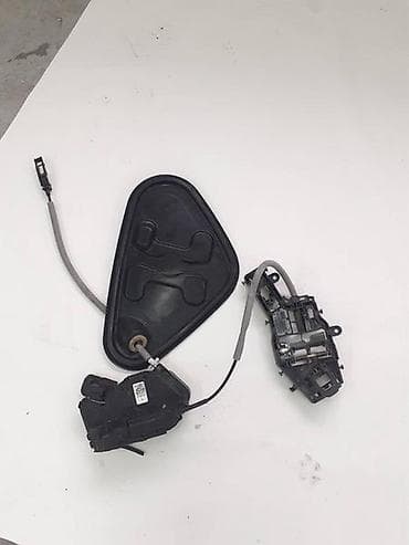 termostat za audi a4 b8: ZADNJA DESNA BRAVA ZA VOLKSWAGEN PASSAT B8, TIGUAN - 5NA839016C | — 1