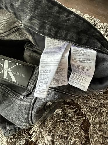 velicina amerike: Bermude i šortsevi Calvin Klein, bоја - Siva — 4