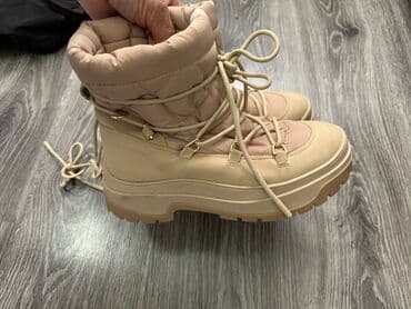 Sweatpants: High boots, Zara, 37 — 4