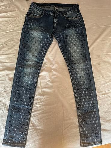 aston martin dbs 4 mt: Zenske farmerke, 4 para — 4