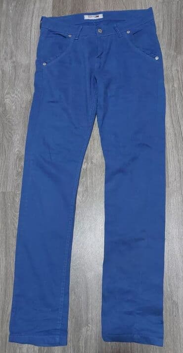 Pantalone: Muške pantalone – jarko plave boje - Klasičan kroj sa ravnom