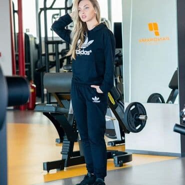 trenerka xl nova: Veličine od S do XL
Cena 4300 din — 4