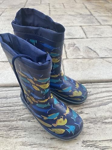 majice sa cipkom: Dečija obuća – set od dva para (broj 29) - Hummel patike/čizmice do — 4