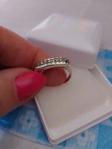 new yorker kompleti: Set: Earrings, Ring, Material: Silver — 1