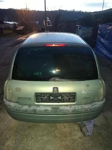 automobile rs: ZADNJI BRANIK ZA RENAULT CLIO | Delovi za Renault Clio II — 1