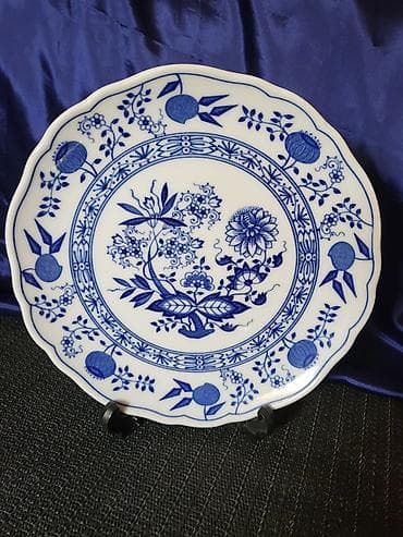 kupujem razno: Tanjir Hutschenreuther 1969god.Bavaria. Tanjir bavaria porcelan,cvibl — 1