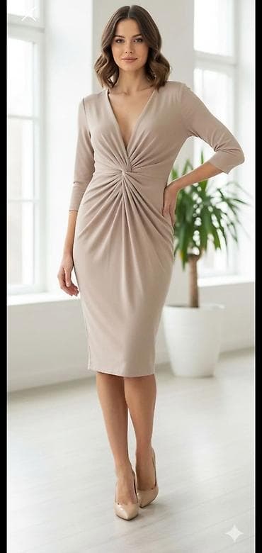 Elegantna midi haljina u bež/nude nijansi - Kroj: pripijen, midi — 1