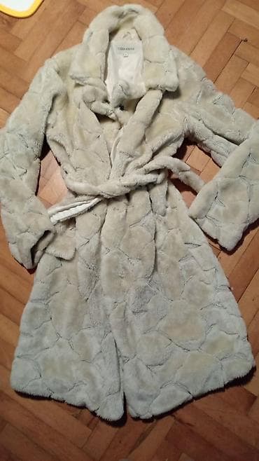 zara ski jakna: TERRANOVA ženski kaput od veštačkog krzna - Model: dugi kaput/kratki — 1