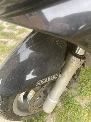 Ostali motocikli i skuteri: Peugeot Satelis skuter – crna boja, veliki gradski maxiskuter. - — 7