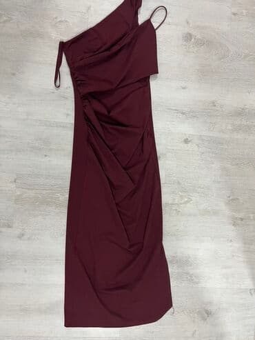 juicy bomb beli: Elegantna midi haljina u boji bordo vina. - Kroj: pripijena silueta — 2