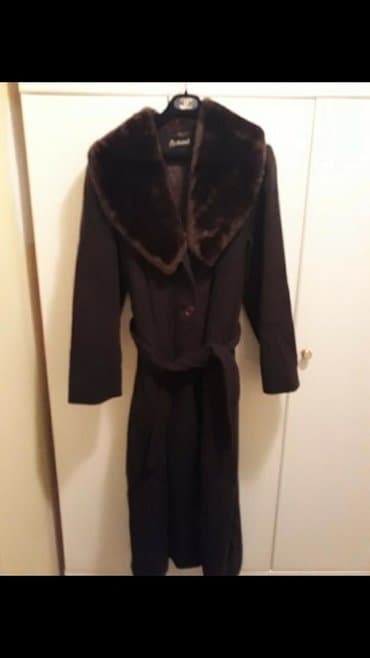 Kaput tamno braon. vuna na lalafo.rs Kaput tamno braon. vuna