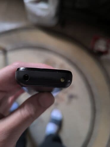 Alcatel OneTouch C820, < 2 GB, bоја - Crna, Sa tastaturom — 2