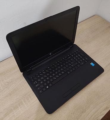 Electronics: Na prodaju HP 250 G4 veoma očuvan i spreman za upotrebu. Instaliran — 2