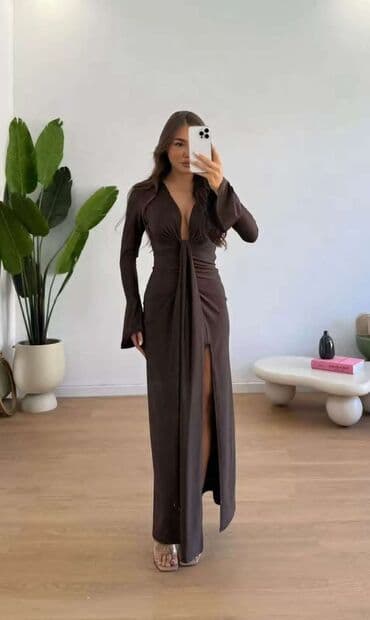 exterra haljine 2022: Haljina 
2500 din — 3