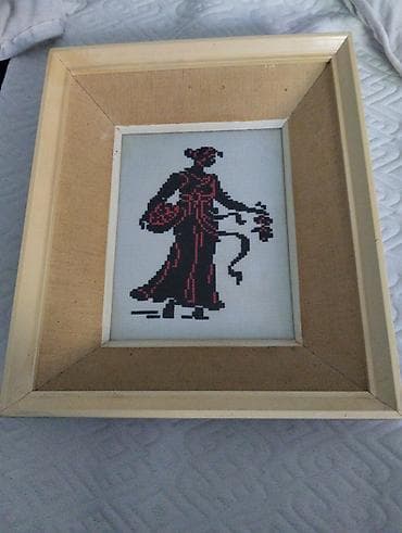polovne bušilice: Uokviren ručni vez – silueta dame - Tehnika: krst bod (ručni vez) na — 1