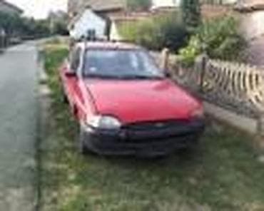 delovi automobila: FORD ESCORT 1997. GOD. - KOMPLETAN AUTO U DELOVIMA | Ford Eskort — 4