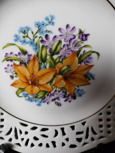 kupujem sat: Color - Multicolored — 2