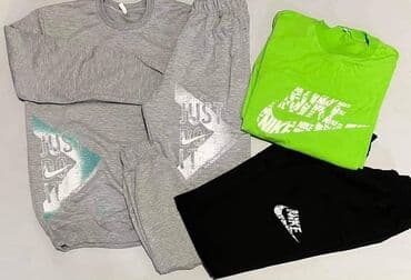 Veličine 10, 14 
dva kompleta cena 2750 din