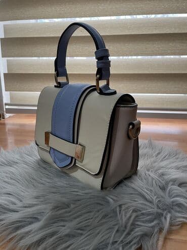 Ženska torba – elegantna strukturalna mini/srednja tašna - Dizajn