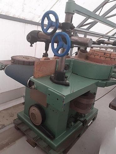 mega maxi alat: APOKALIPSA DOO Šmirgl mašina sa trakom 1584-18 🔧 Ukupna radna širina — 5