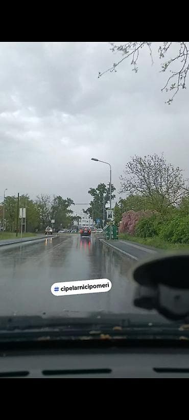 Ormari: Cipelarnik 12 👟 Materijal i dekor: Izrađuje se od univera debljine — 7