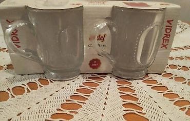 Home care products, Housewares: Novo. Dve staklene case/krigle sa drskom.
Samo prodaja — 2