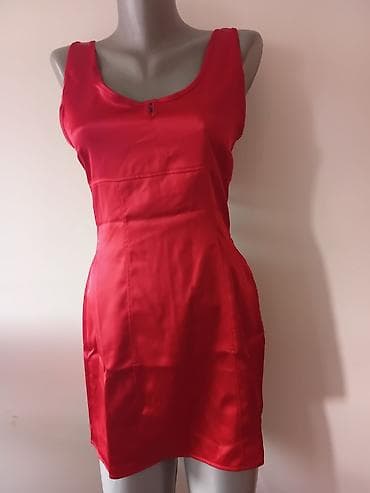 satenska bluza: Crvena mini haljina od satenskog materijala - Kroj: uska silueta koja — 1