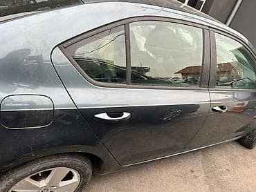 VRATA ZA ŠKODA OCTAVIA OD 2013. DO 2017. GOD. | Zadnja desna vrata na lalafo.rs VRATA ZA ŠKODA OCTAVIA OD 2013. DO 2017. GOD. | Zadnja desna vrata