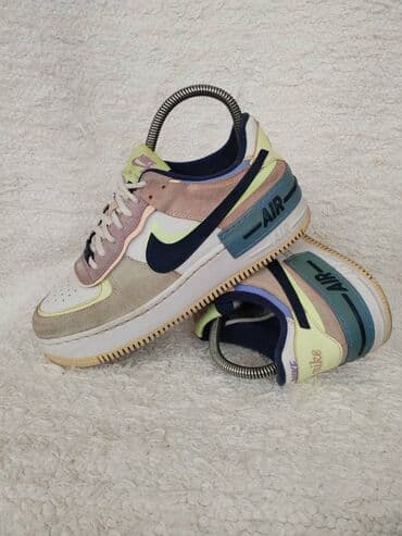 replay is more patike: Nike, 39, color - Multicolored — 1