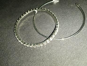 Satovi: Set narukvica – 2 komada, srebrne boje - Jedna narukvica sa kružno — 1