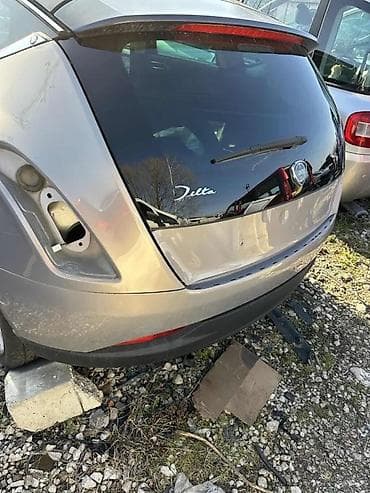 la sempre: LANCIA DELTA STOPOVI VRATA BRANIK ENTERIJER I SVE OSTALO | Lancia — 1