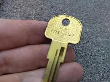 digalka za kola: NOVO BLANKO KLJUC BRAVE PALJENKA ZASTAVA 750 FIACA FIAT | Cena po — 4
