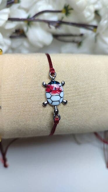 Narukvica sa priveskom, Handmade — 1