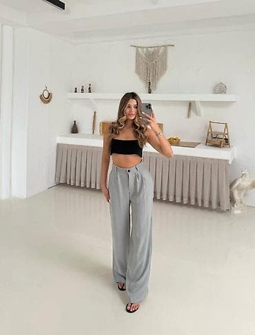 Lanene pantalone🌿
2S 2M L XL
1700dinara(prodaja na paket )