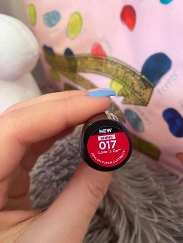 Revlon novi original ruz 600 din na lalafo.rs Revlon novi original ruz 600 din