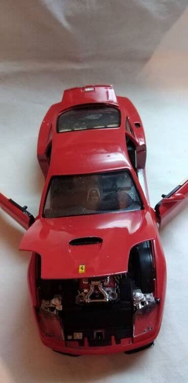 harry potter vt401 k: Burago Ferrari 550 Maranello 1998. p. sedista i tockovi — 2