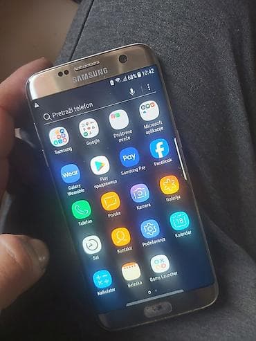 Mobile Phones: Samsung Galaxy S7 Edge, zlatna boja - Ekran 5.5" Super AMOLED sa — 4