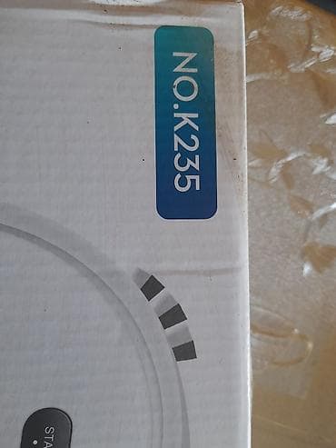 Robot usisivači: Robot usisivač Sweeping Robot NO.K235 Opis: - Kompaktan, okrugli — 2