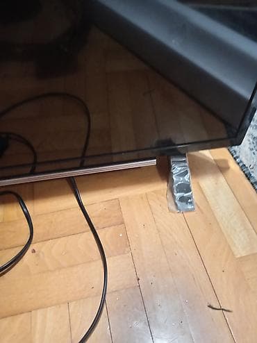 Grundig LED TV (korišćen) - Dijagonala: oko 40 inča - Brend: Grundig