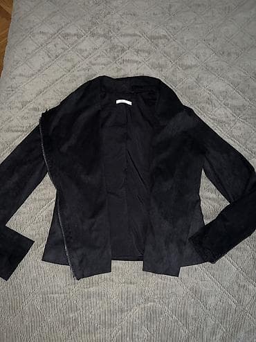 fox jakne: ESPRIT jakna vel.S Samo jednom nošena,stoji u regalu. Materijal je — 2