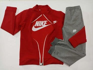 Tracksuit sets: 👇🏻👇🏻TRODELNI SETOVI👇🏻👇🏻 💰💰2750 din ili dva 4500din💰💰 Set sadrzi — 15