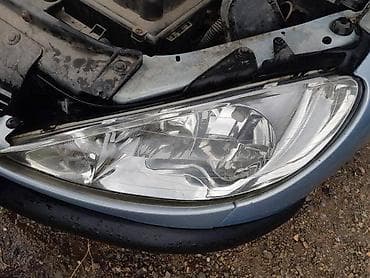 farovi: FAROVI ZA PEUGEOT 206 | cena je po komadu.Imam sve delove za peugeot — 1