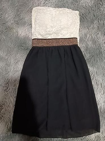 Elegantna ženska haljina bez bretela, dvobojna. - Gornji deo: bela