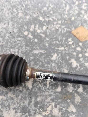 grejalica za auto: POLUOSOVINA ZA VOLKSWAGEN BUBA, JETTA OD 2008. DO 2020. GOD. - 5C0 407 — 2