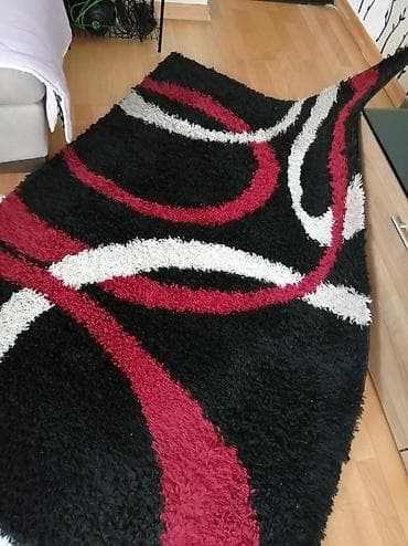 Shaggy tepisi – set od 2 komada - Dizajn: 1) Crni tepih sa