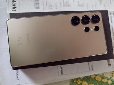 plastation 3: Samsung s25 ultra 12/512 Odlicno, stanje . nema jedne crtice na sebi — 2