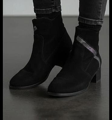 nike air max force 1: Ženske crne ankle čizme sa niskom blok potpeticom. Klasičan, elegantan — 1