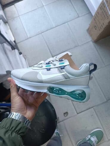 daihman obuca za zene: Nike — 10