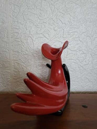 vaza sa cvecem crtez: Vaza nova umetnicka,vintaz,rucni rad. Visina. 21cm — 9